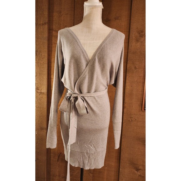 InVoland Sweater Mini Dress, Gray, Size 16 - Picture 1 of 4